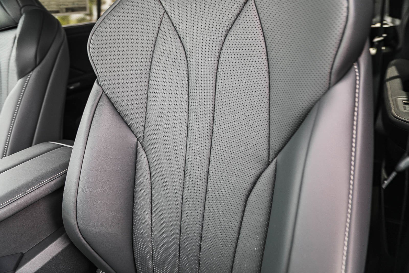 New 2026 Lexus TX 500h AWD image 24