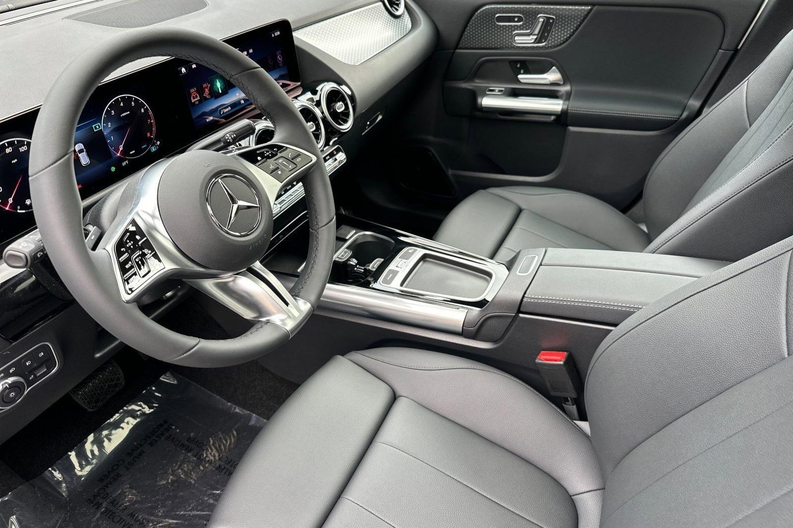 Used 2026 Mercedes-Benz GLA 250 image 4