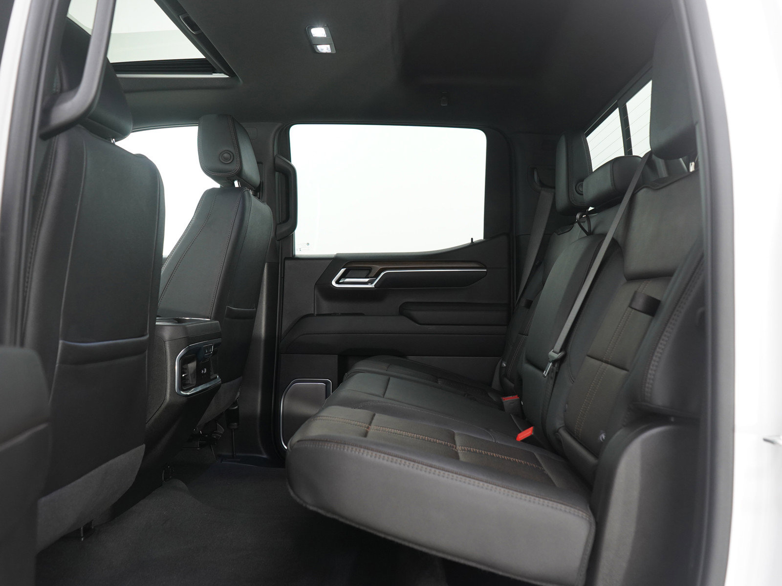 Used 2025 Chevrolet Silverado 1500 High Country image 19