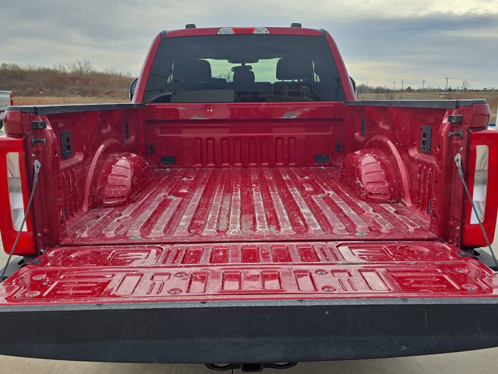 Used 2024 Ford F250 XLT w/ Camper Package image 12