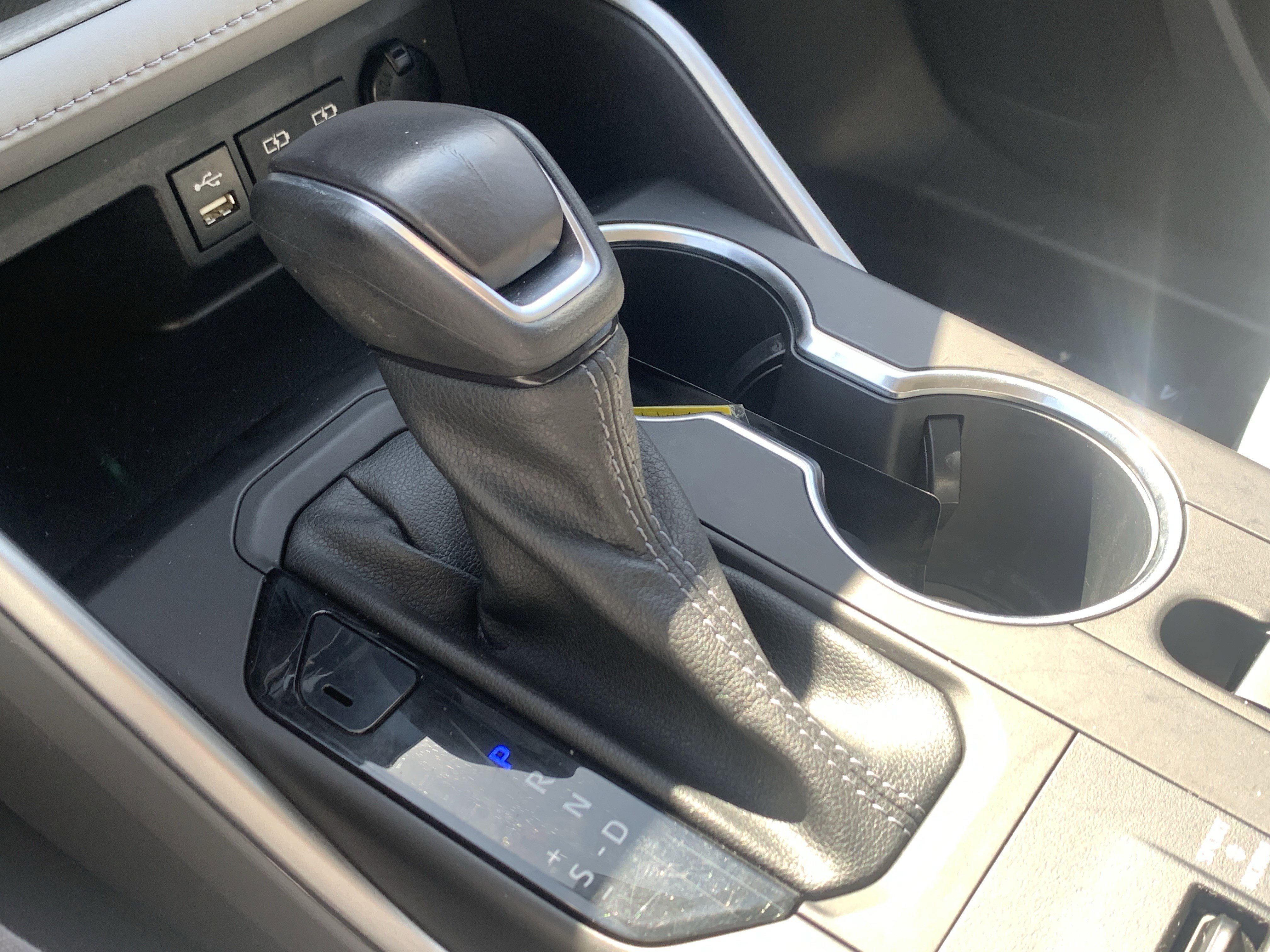 Used 2022 Toyota Highlander XLE image 24