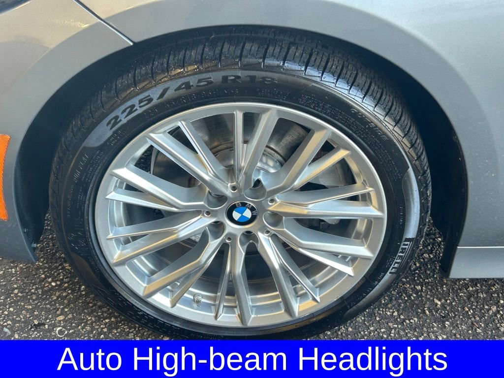 Used 2023 BMW 330i Sedan w/ Convenience Package image 17