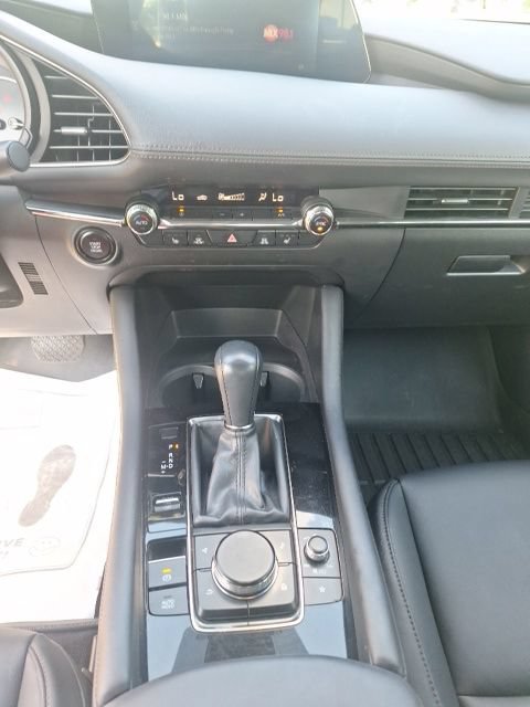 Used 2023 MAZDA MAZDA3 s FWD image 15