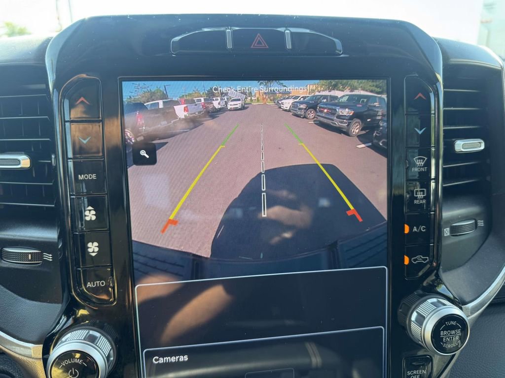 Used 2024 RAM 2500 Laramie image 15