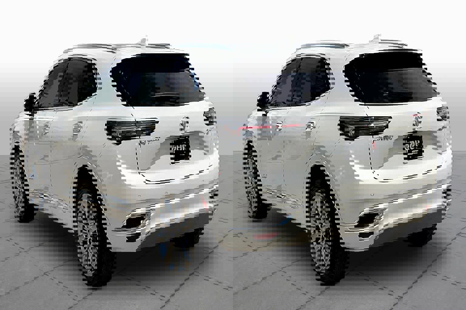 Used 2023 Buick Envision Avenir image 11