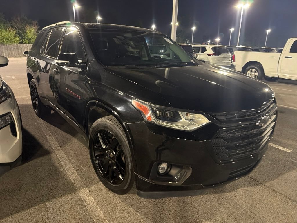 Used 2019 Chevrolet Traverse Premier w/ Redline Edition FWD image 3