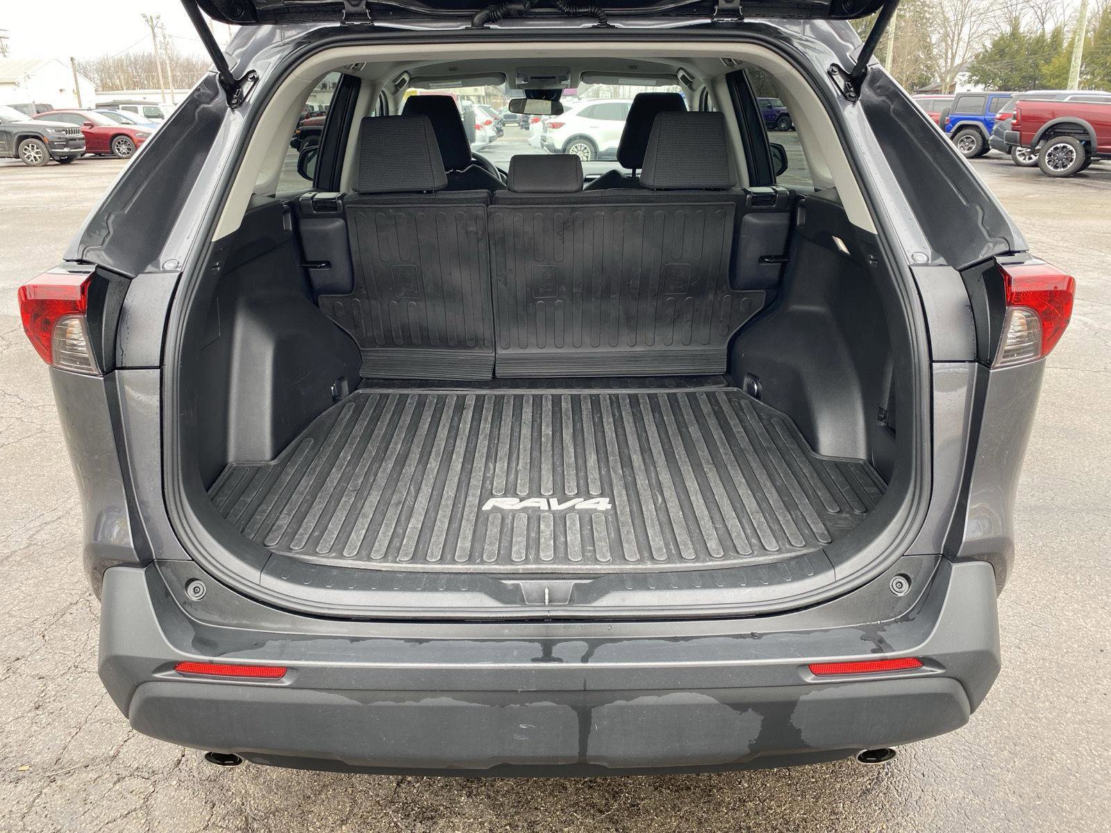 Used 2025 Toyota RAV4 LE image 24