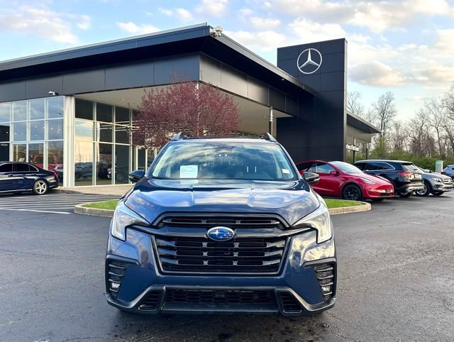 Used 2023 Subaru Ascent Onyx Edition image 2
