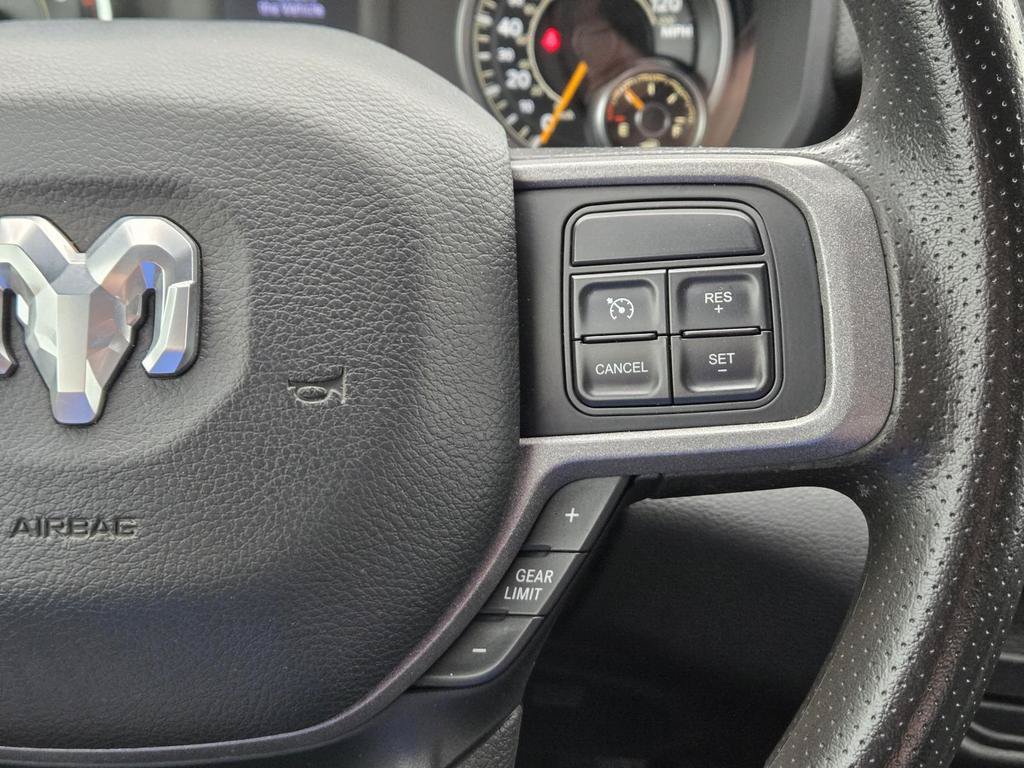 Used 2021 RAM 5500 Tradesman w/ Chrome Appearance Group AWD/4WD image 21
