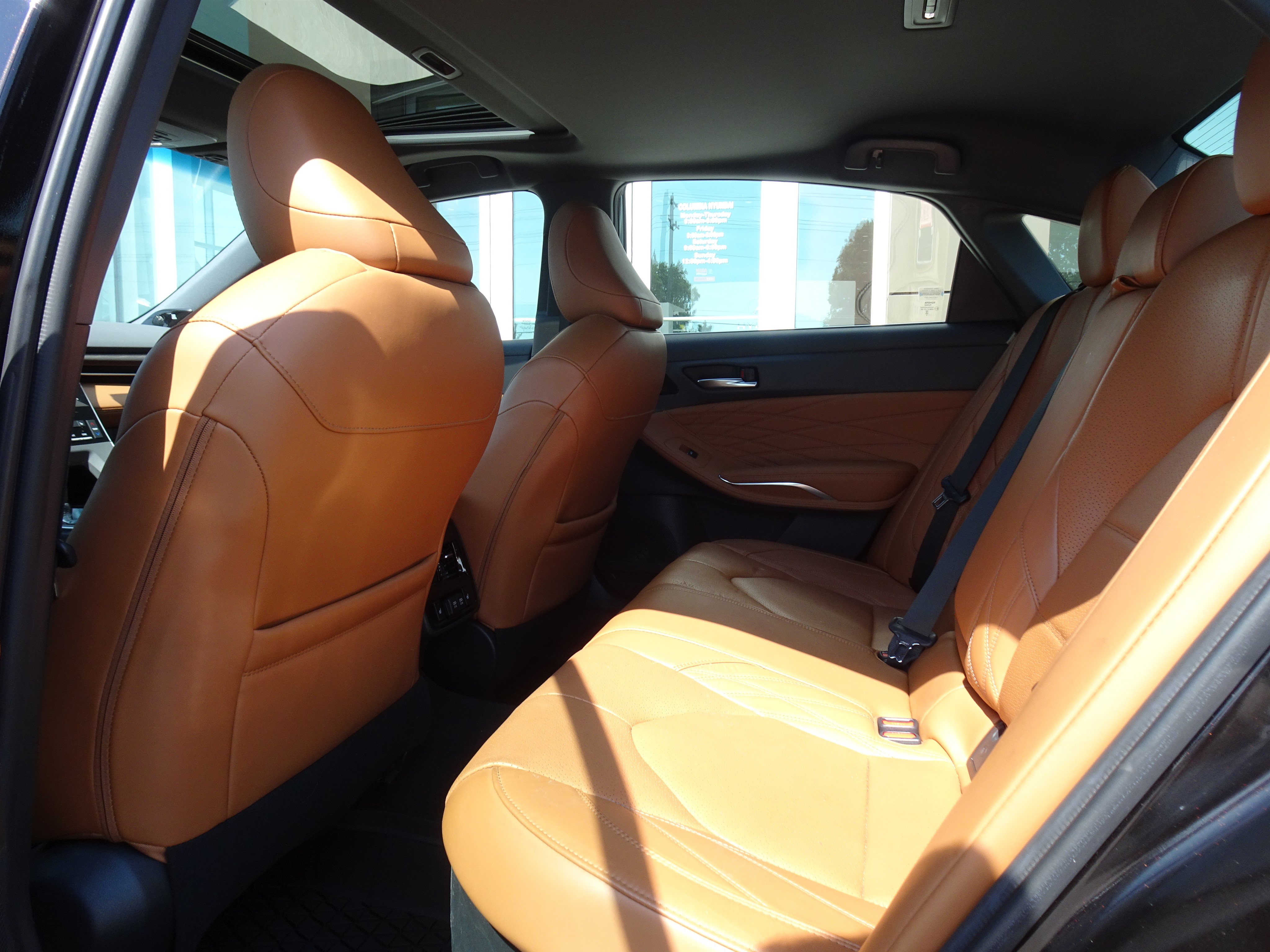 Used 2020 Toyota Avalon Limited w/ Advanced Safety Package FWD image 15