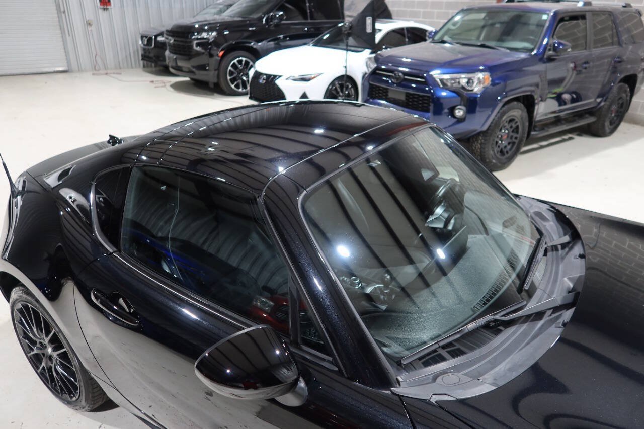 Used 2025 MAZDA MX-5 Miata RF Club RWD image 39