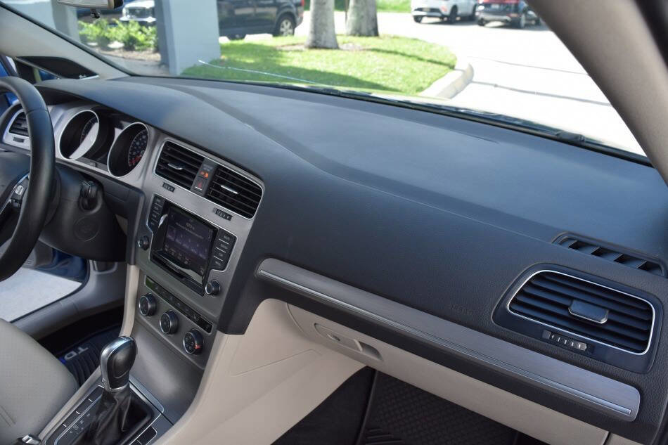 Used 2015 Volkswagen Golf TDI SE w/ Lighting Package FWD image 54