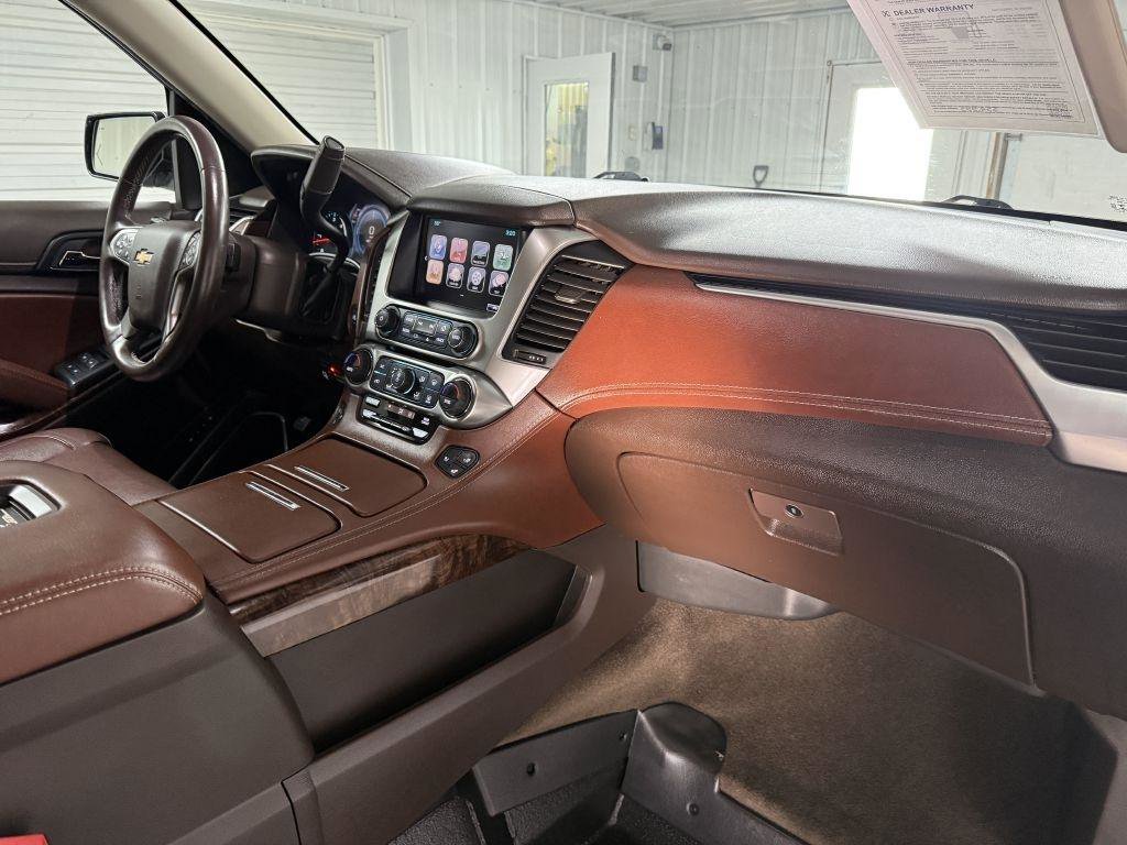 Used 2017 Chevrolet Suburban Premier image 6