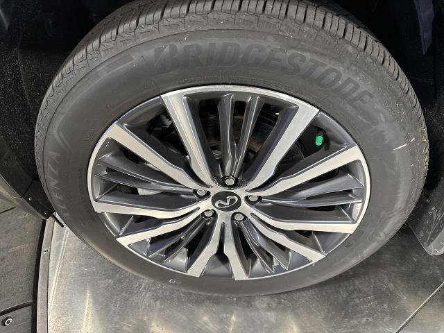 Certified 2025 INFINITI QX60 Autograph w/ Cargo Package image 10