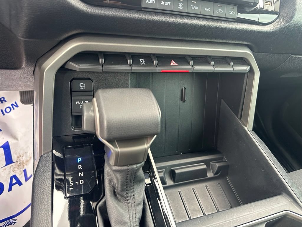 Used 2023 Toyota Tundra SR5 AWD/4WD image 17