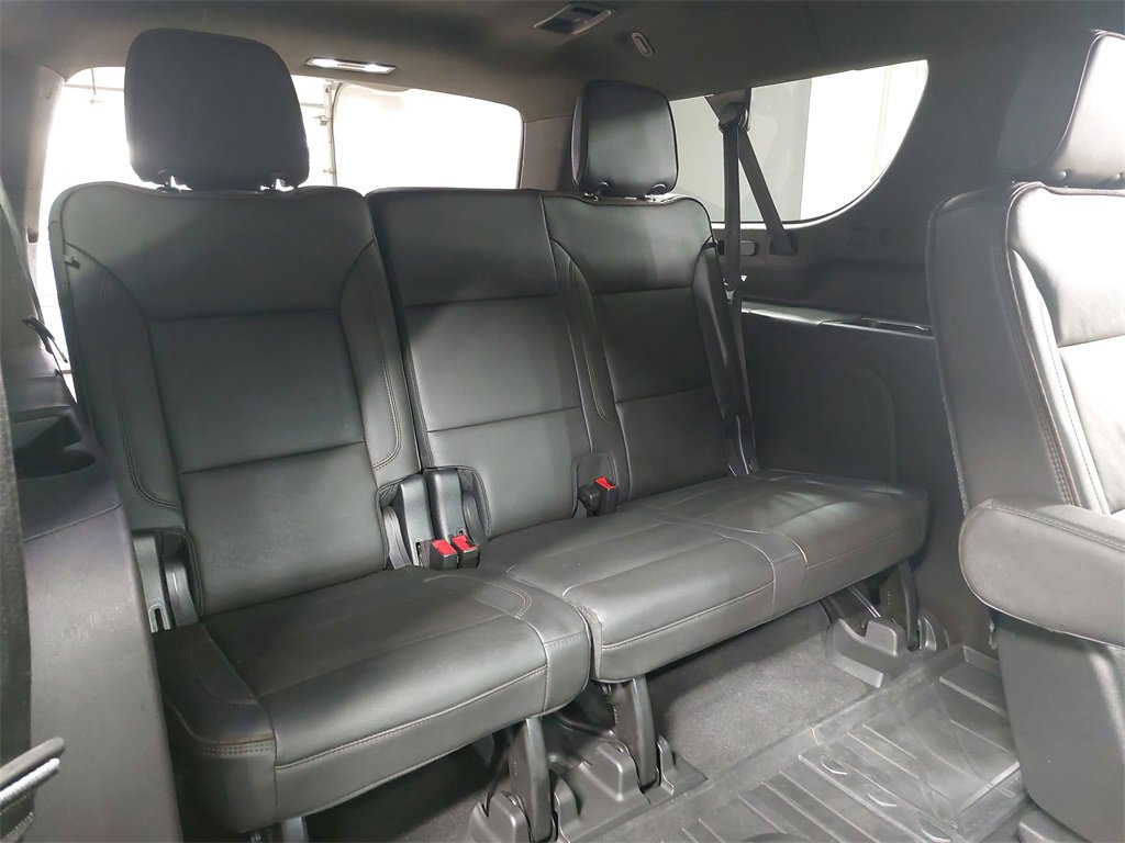 Used 2021 Chevrolet Suburban High Country image 15