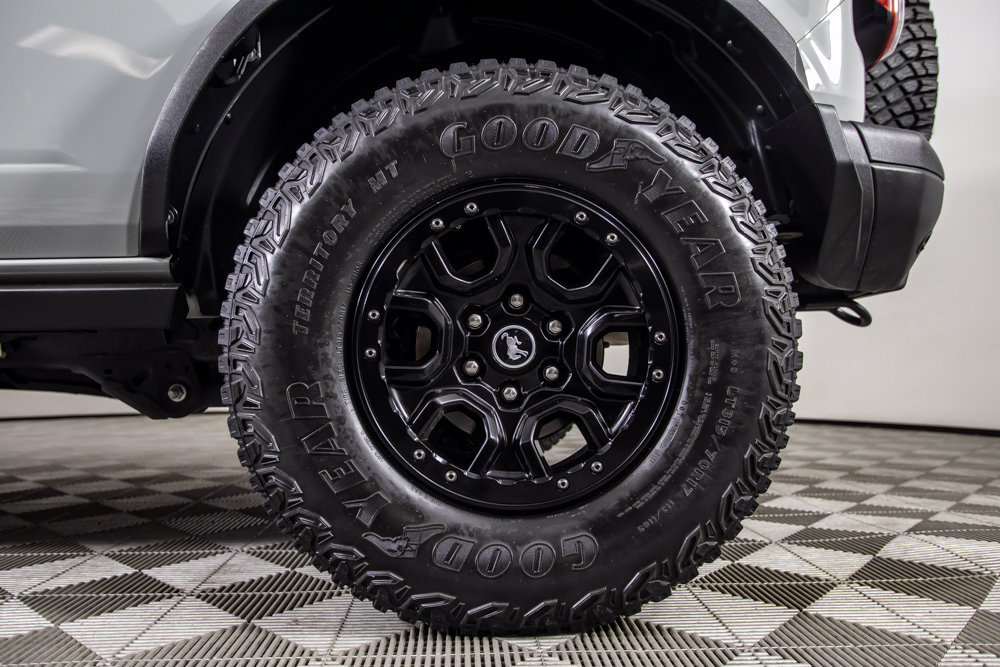 Used 2021 Ford Bronco First Edition AWD/4WD image 40