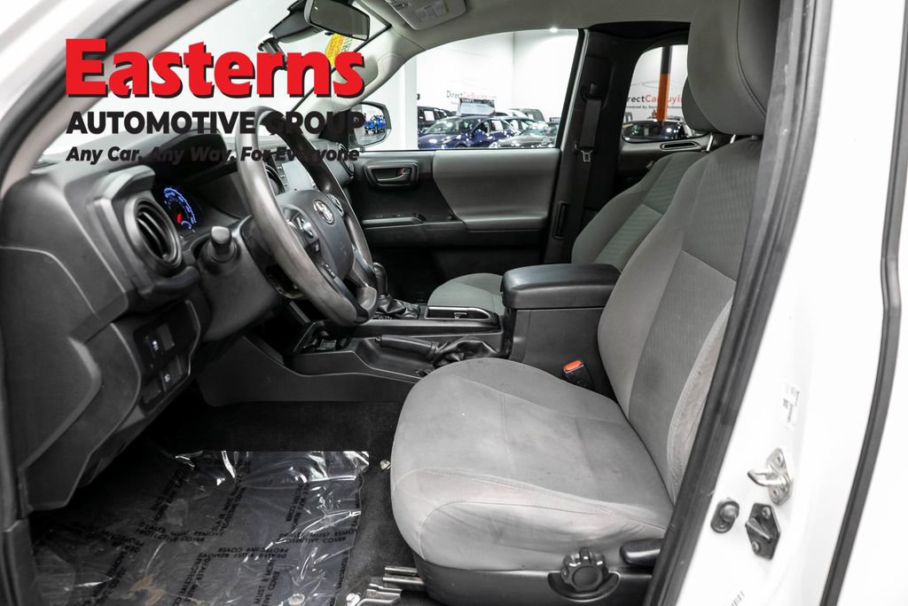 Used 2020 Toyota Tacoma SR RWD image 13