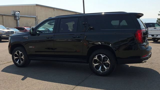 New 2026 GMC Yukon XL AT4 w/ AT4 Premium Package AWD/4WD image 7
