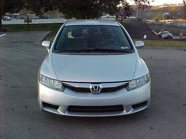 Used 2009 Honda Civic LX image 2