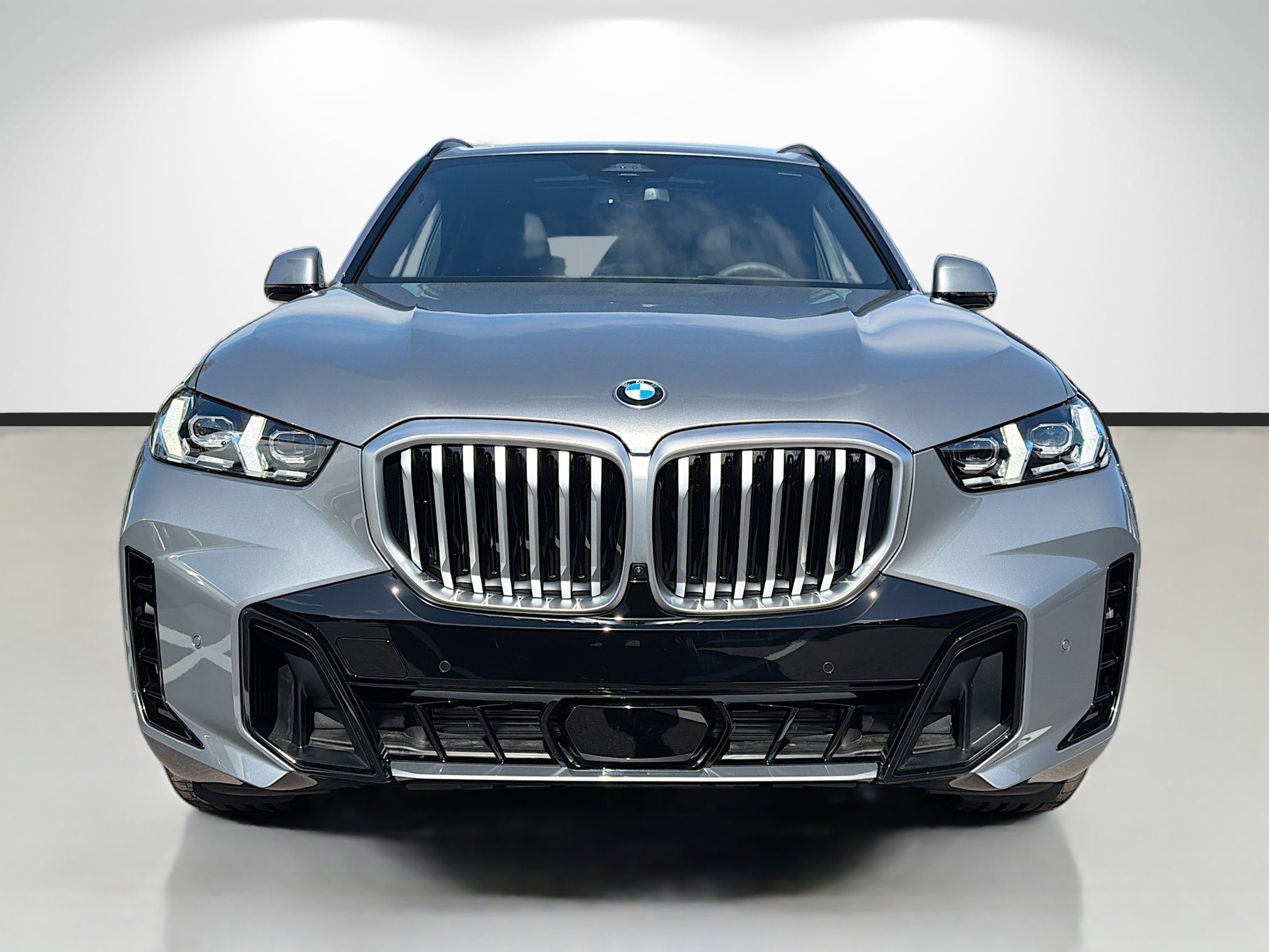 New 2026 BMW X5 sDrive40i w/ M Sport Package image 8