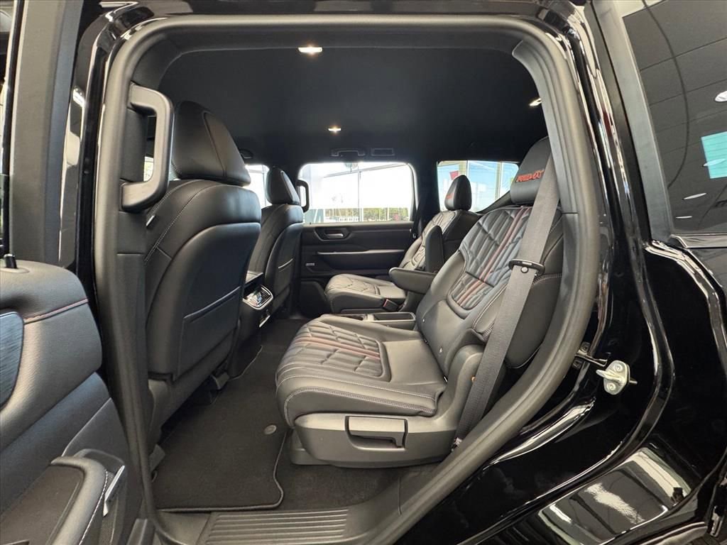 New 2026 Nissan Armada PRO-4X w/ Captain's Chari Seat Package image 12