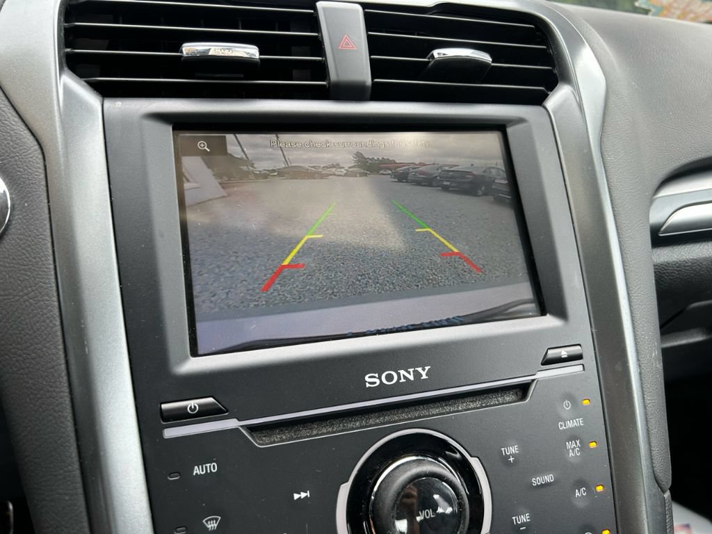 Used 2015 Ford Fusion Energi Titanium w/ Driver Assist Package FWD image 13