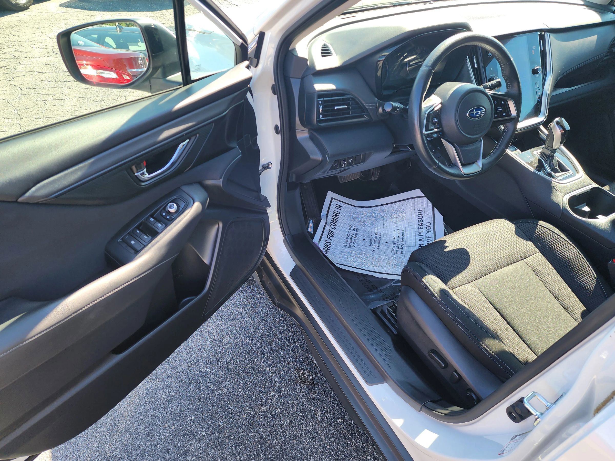 Used 2022 Subaru Outback Premium AWD/4WD image 17