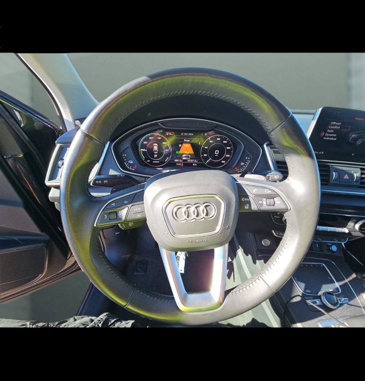 Used 2020 Audi Q5 e Premium Plus w/ Premium Plus Package image 10