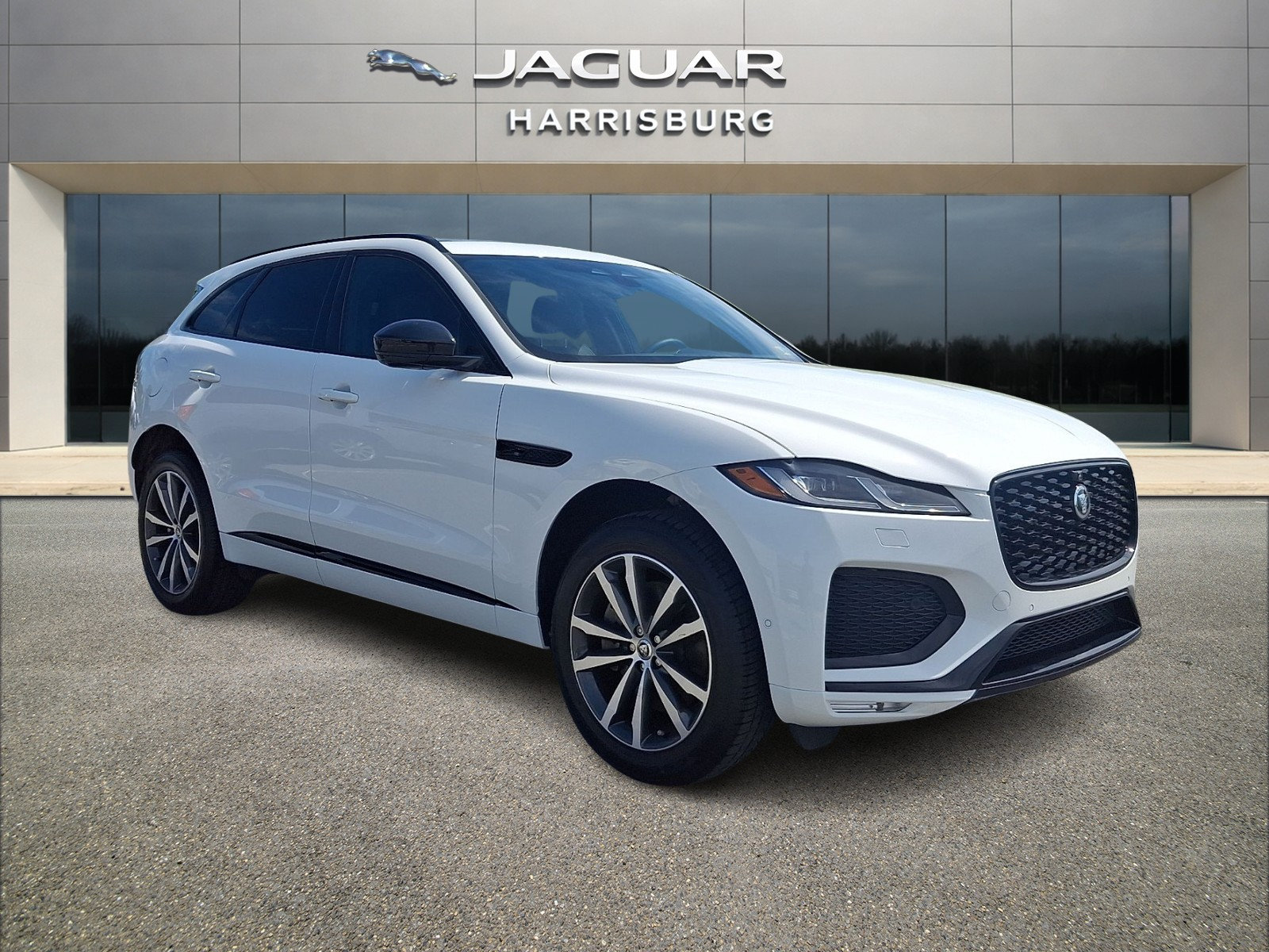 New 2026 Jaguar F-PACE R-Dynamic S AWD/4WD image 3