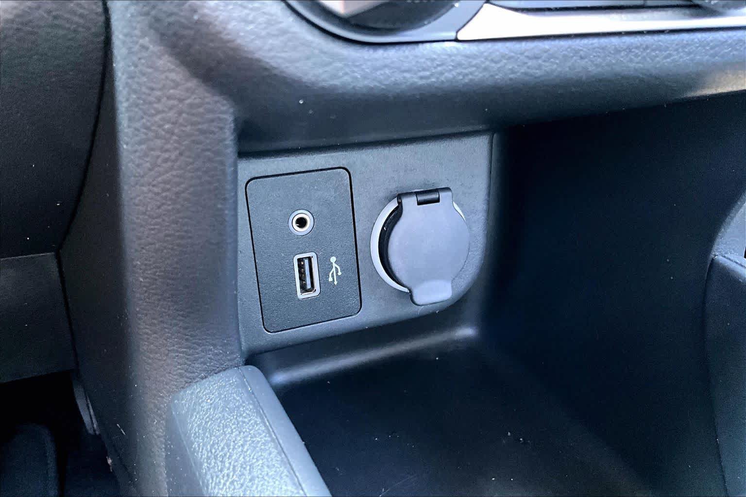 Used 2024 Nissan Kicks S FWD image 31