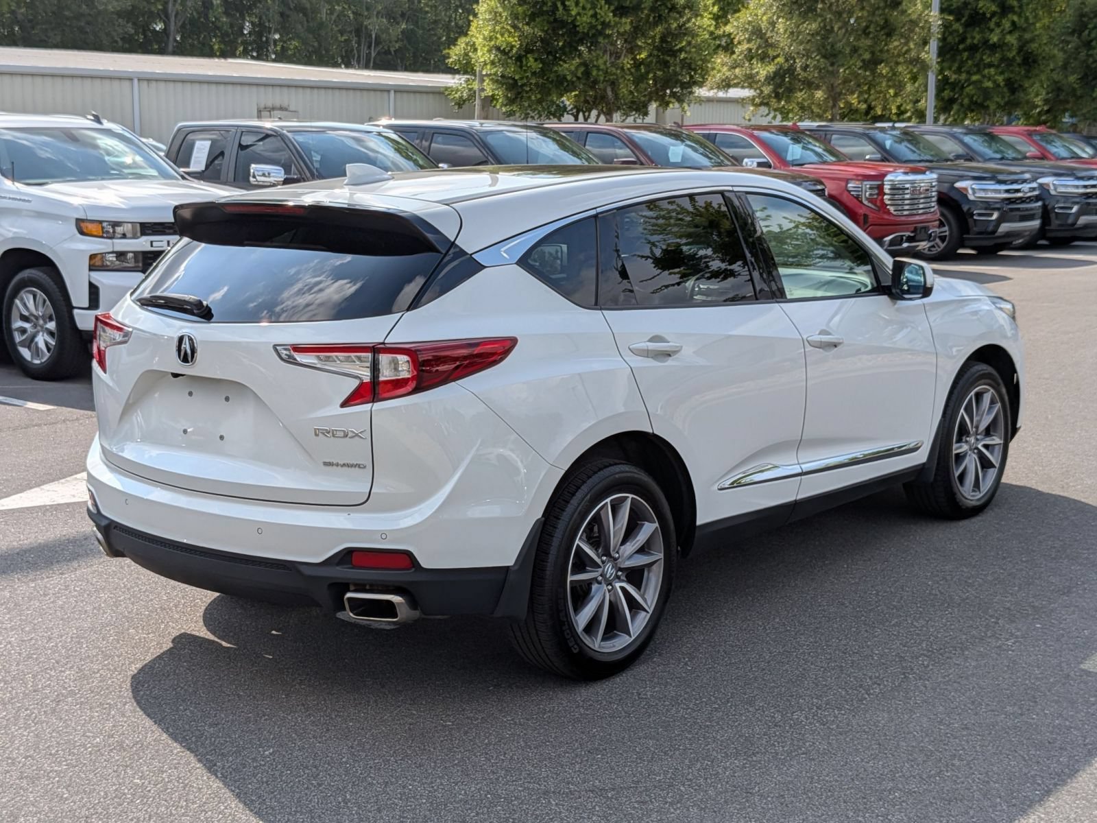 Used 2022 Acura RDX w/ Technology Package AWD/4WD image 2