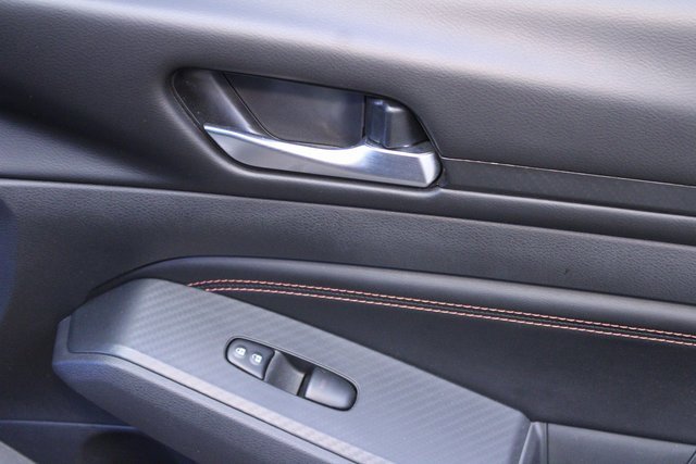 Used 2021 Nissan Altima 2.5 SR image 9