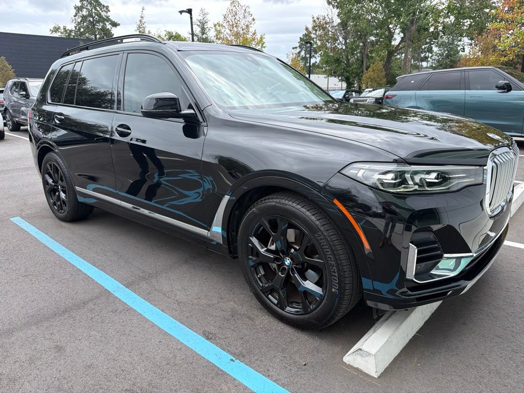 Used 2022 BMW X7 xDrive40i w/ Luxury Seating Package AWD/4WD image 7