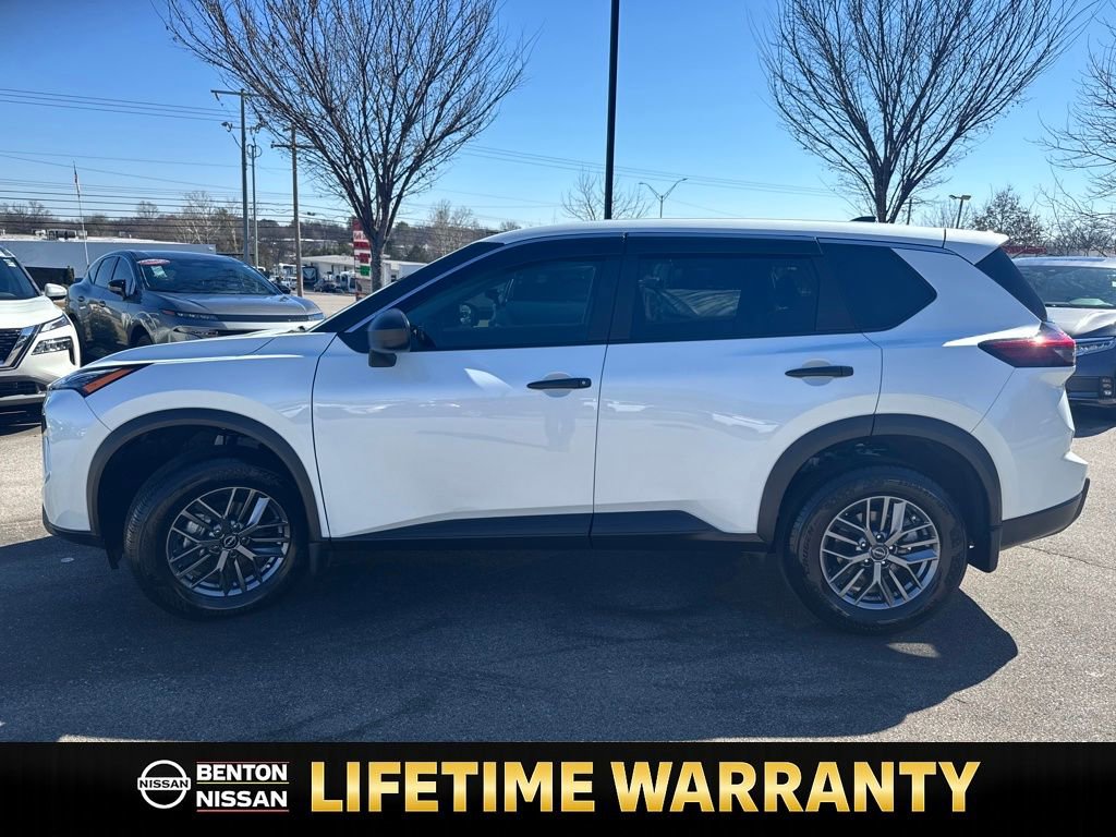 Certified 2025 Nissan Rogue S image 5