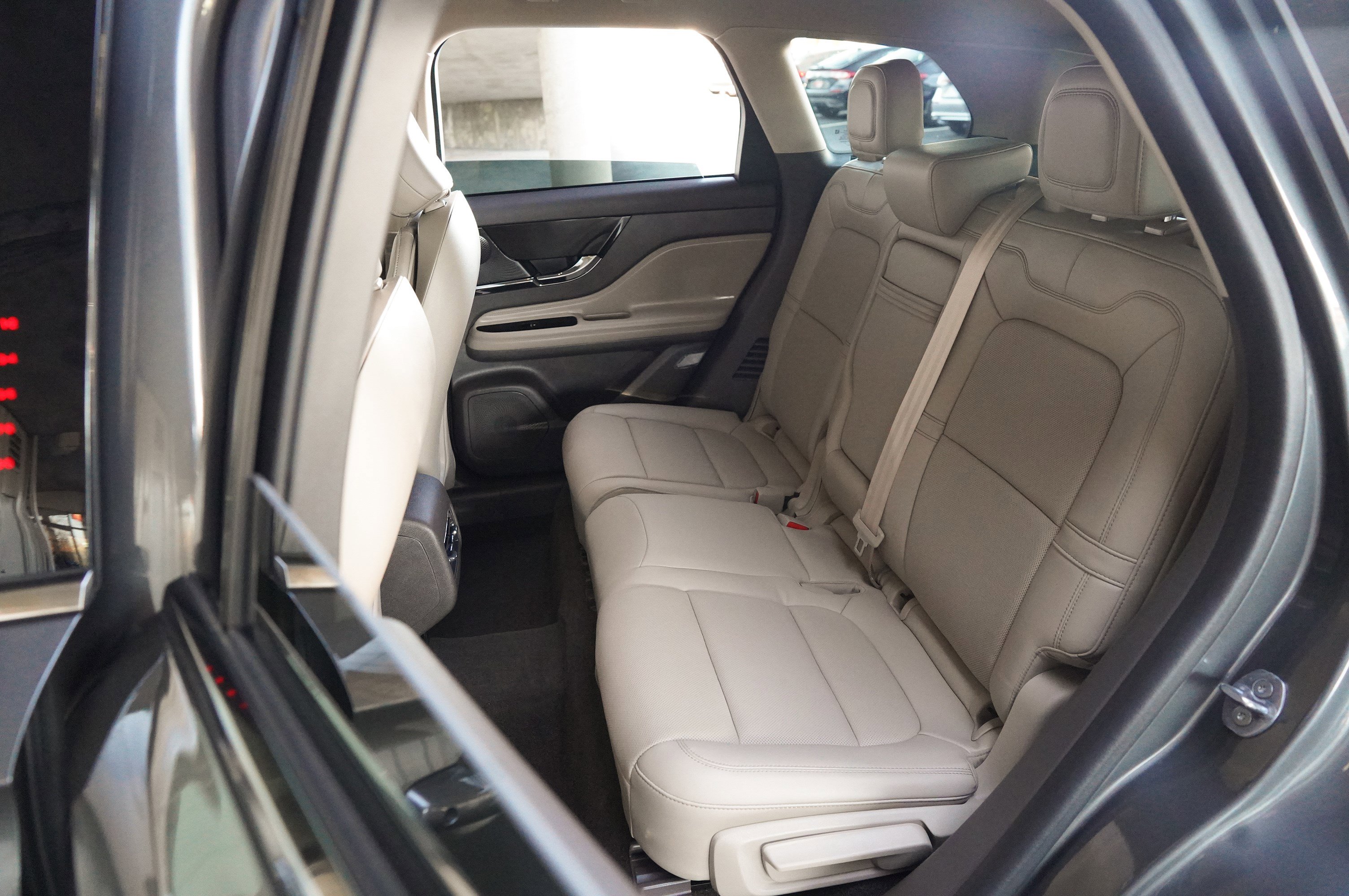 Used 2024 Lincoln Corsair Reserve w/ Equipment Group 201A image 33