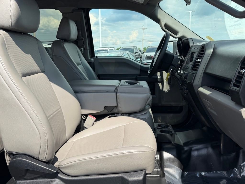 Used 2015 Ford F150 XL w/ Equipment Group 101A Mid AWD/4WD image 19