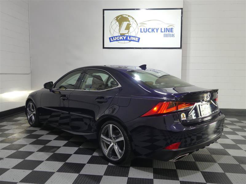Used 2017 Lexus IS 300 AWD w/ Premium Package image 11