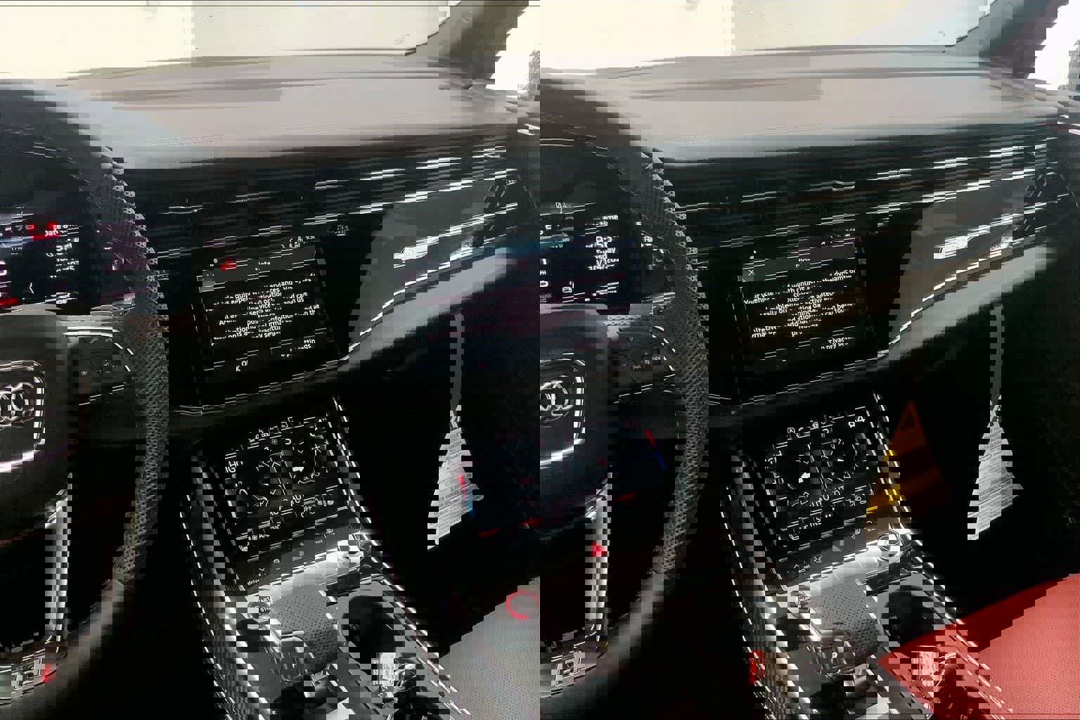 New 2026 Audi SQ7 Premium Plus image 16