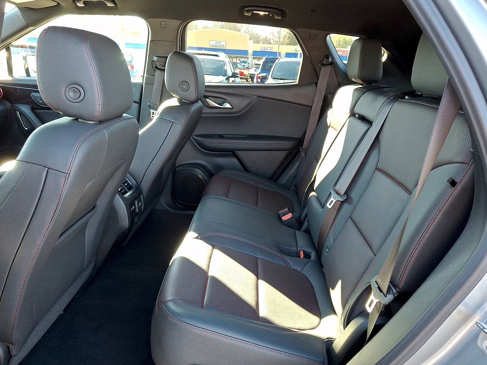 Used 2025 Chevrolet Blazer RS image 9