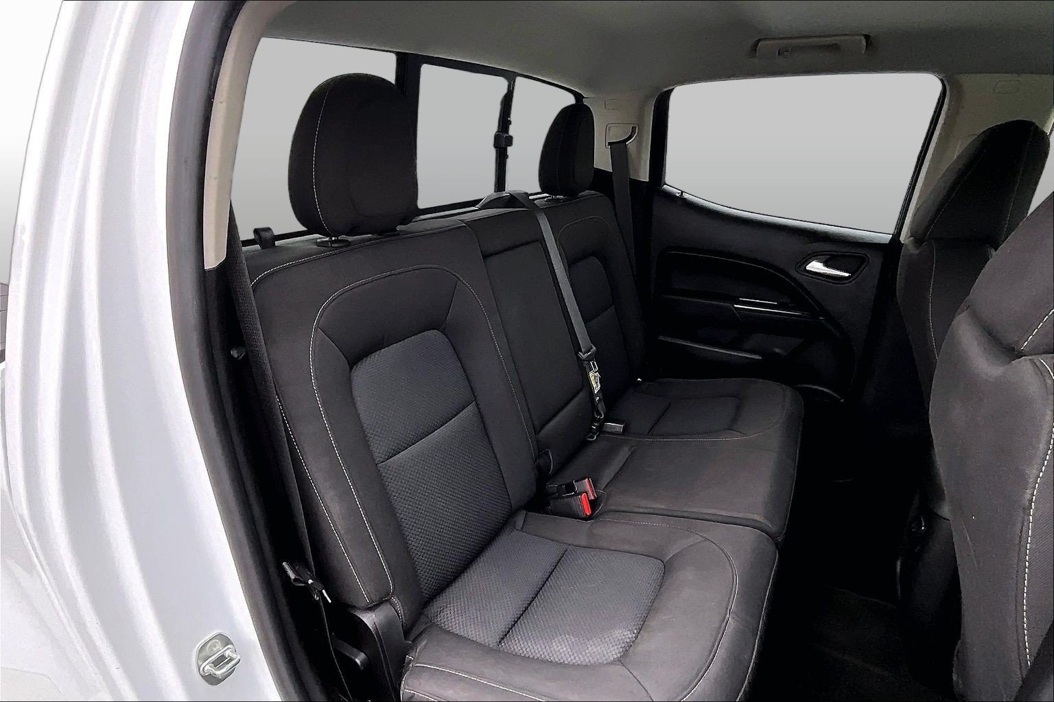 Used 2016 Chevrolet Colorado LT w/ LT Convenience Package RWD image 24