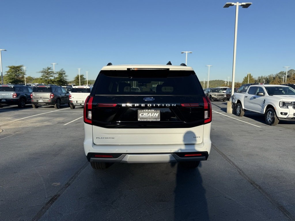 New 2025 Ford Expedition Max Platinum w/ Driver's Package image 4