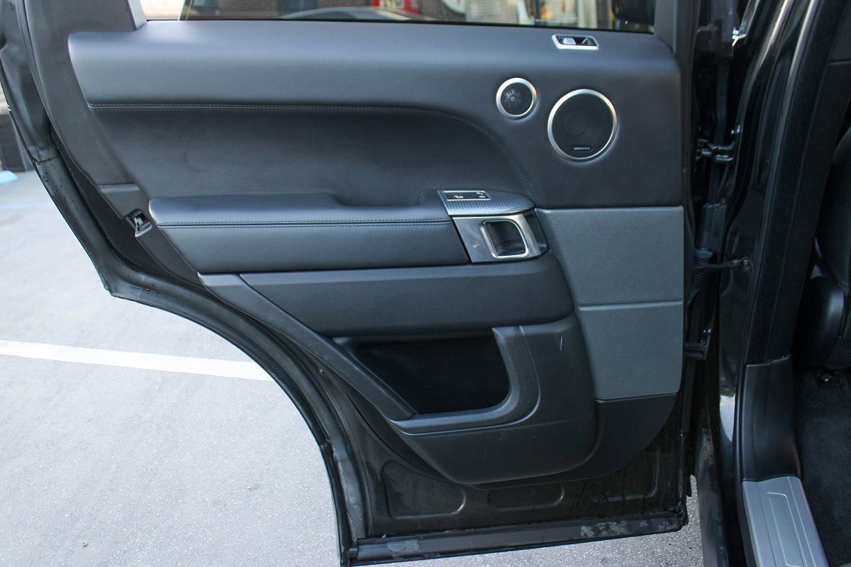 Used 2020 Land Rover Range Rover Sport HST AWD/4WD image 38