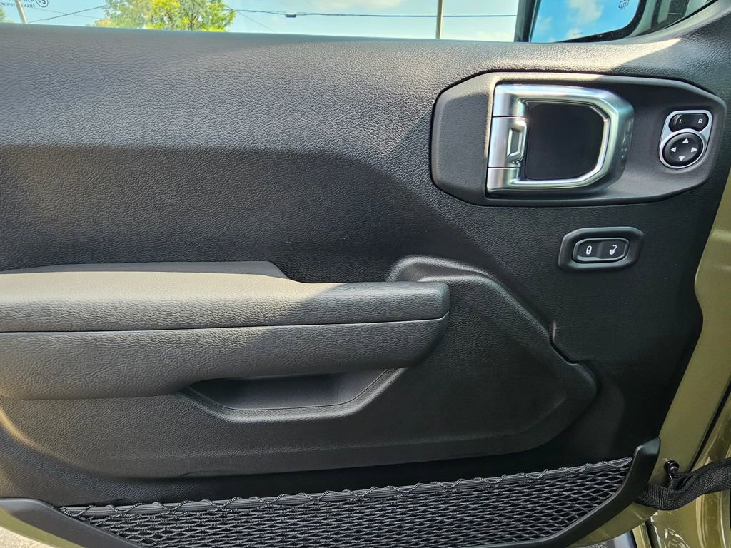 New 2025 Jeep Wrangler Willys image 13