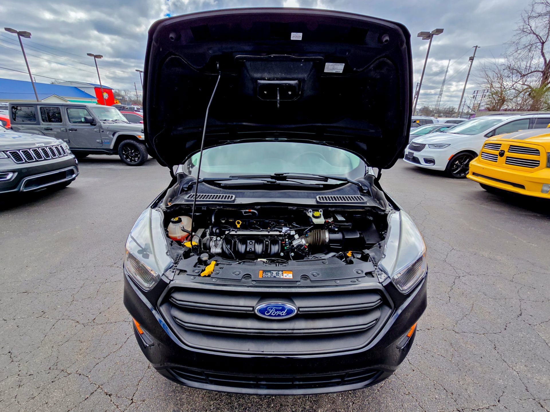Used 2019 Ford Escape S image 33
