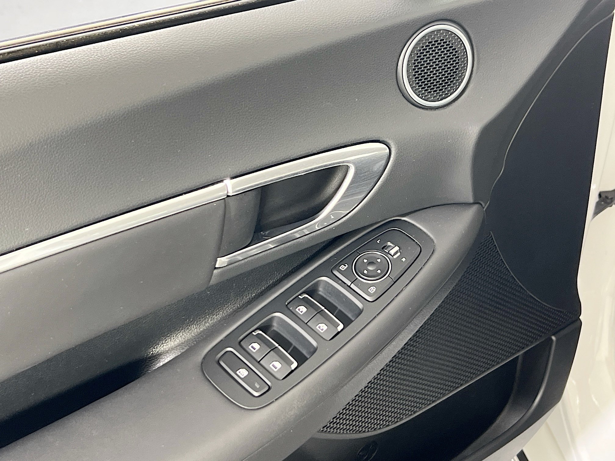 Used 2023 Hyundai Sonata SEL FWD image 18