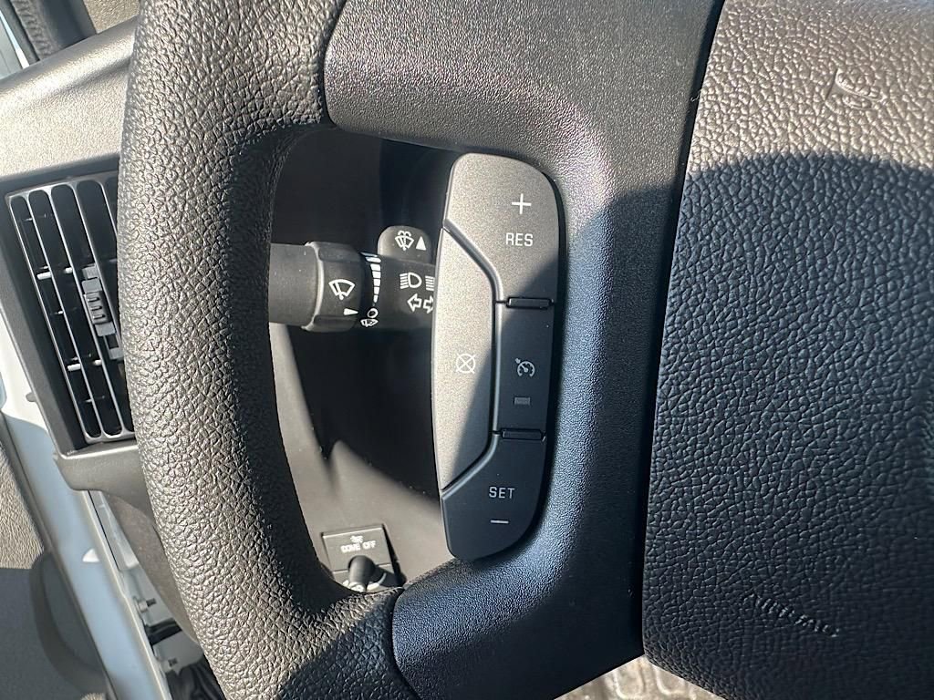 New 2025 Chevrolet Express 2500 w/ Enhanced Convenience Package image 16