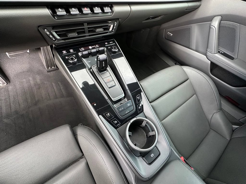 Certified 2021 Porsche 911 Carrera RWD image 33