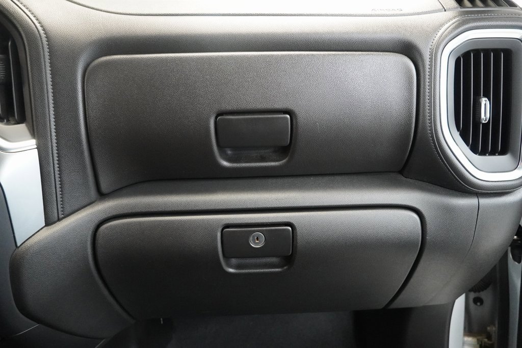 Used 2019 Chevrolet Silverado 1500 LT image 35