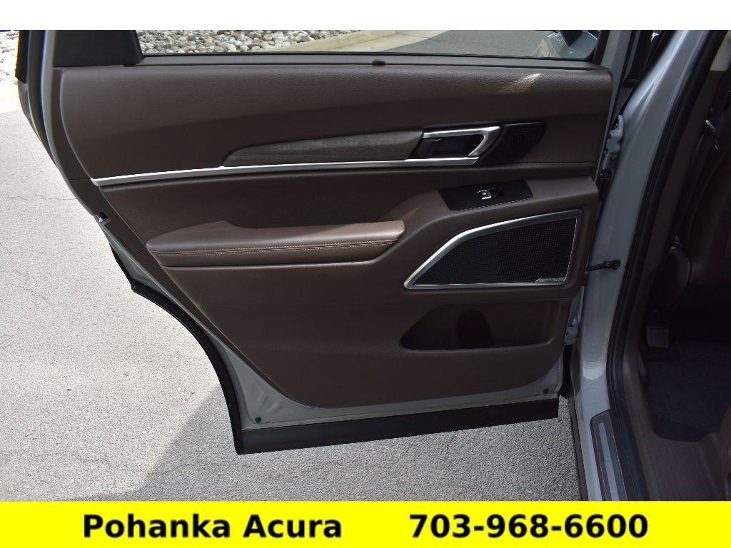 Used 2022 Kia Telluride SX w/ Nightfall Edition Package AWD/4WD image 28